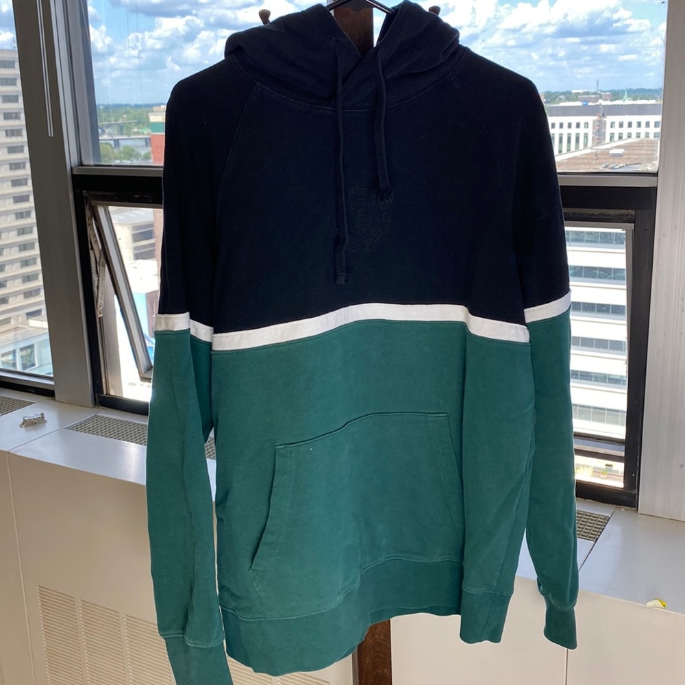 American Eagle young men’s medium hoodie